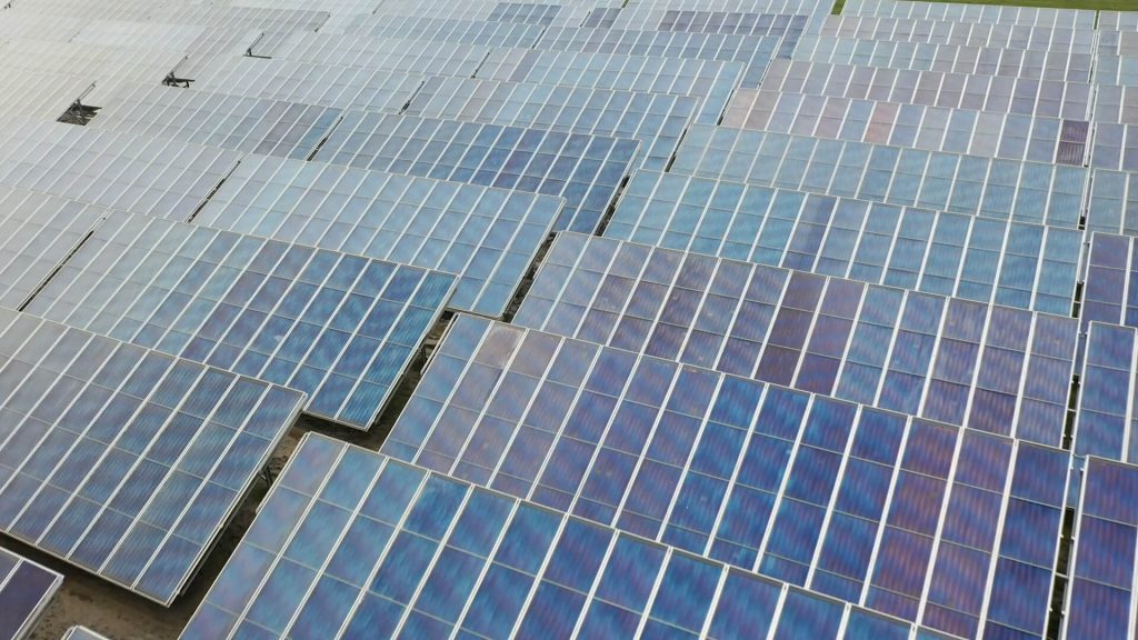 Solar Capacity Jumps 20% This Quarter
